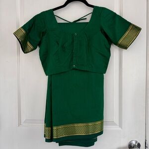 Green and Gold Silk Sari/Saree with Matching Choli Blouse